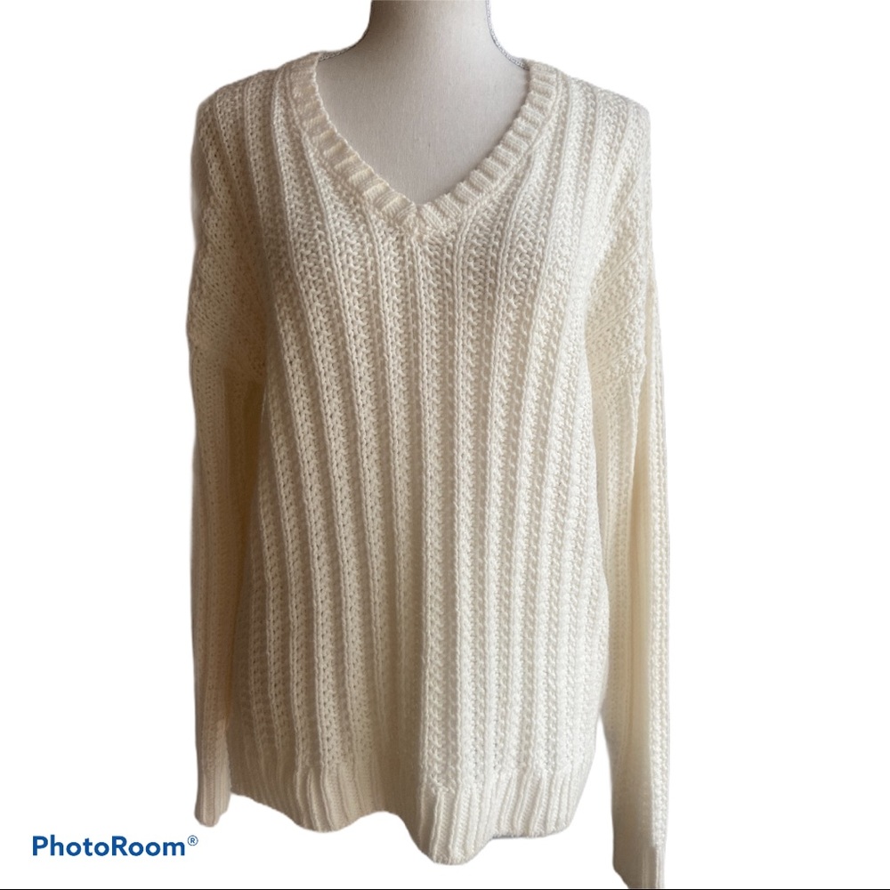 Lucky Brand oversized v-neck knit sweater size M